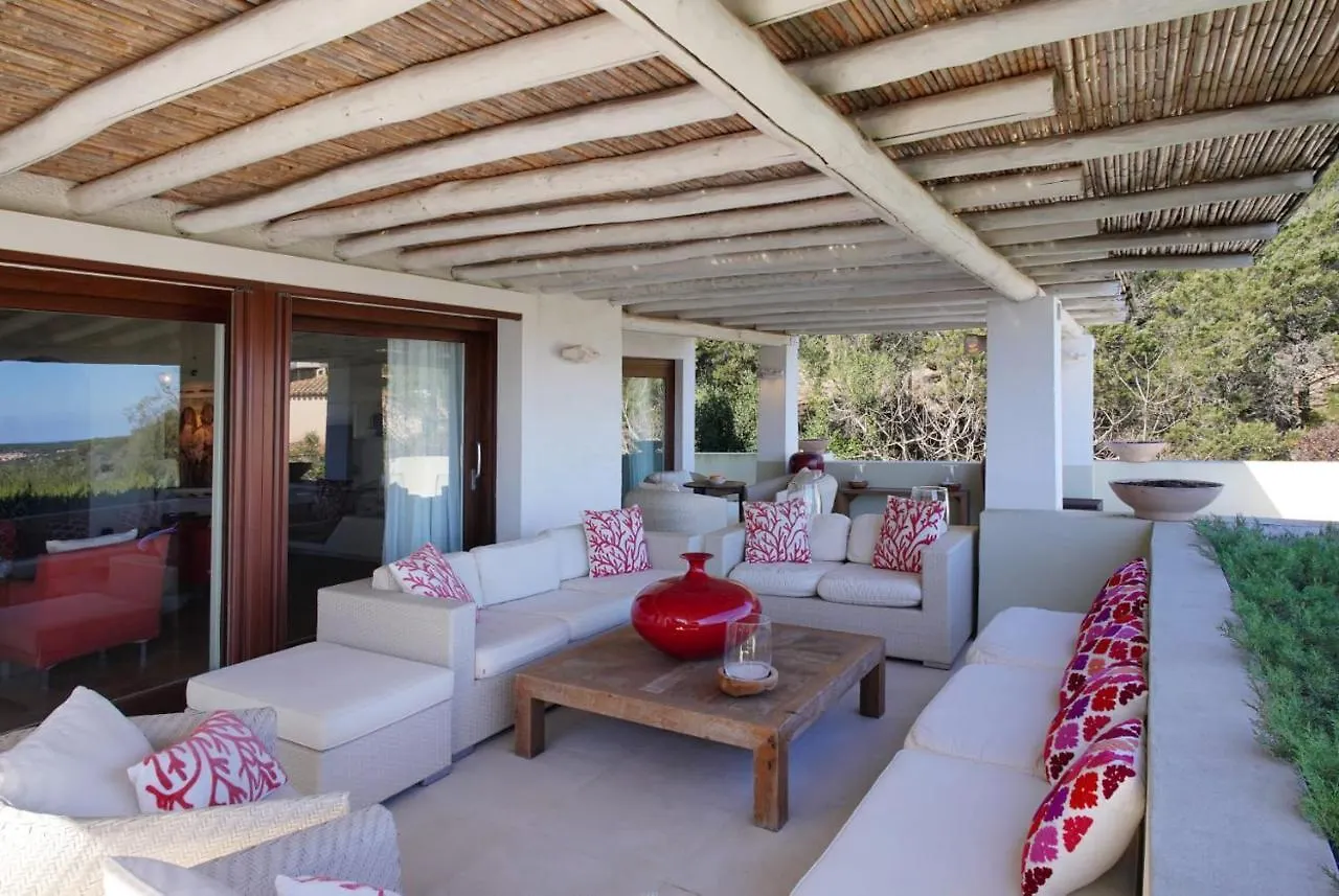 Villa Pantogia Porto Cervo 0*,