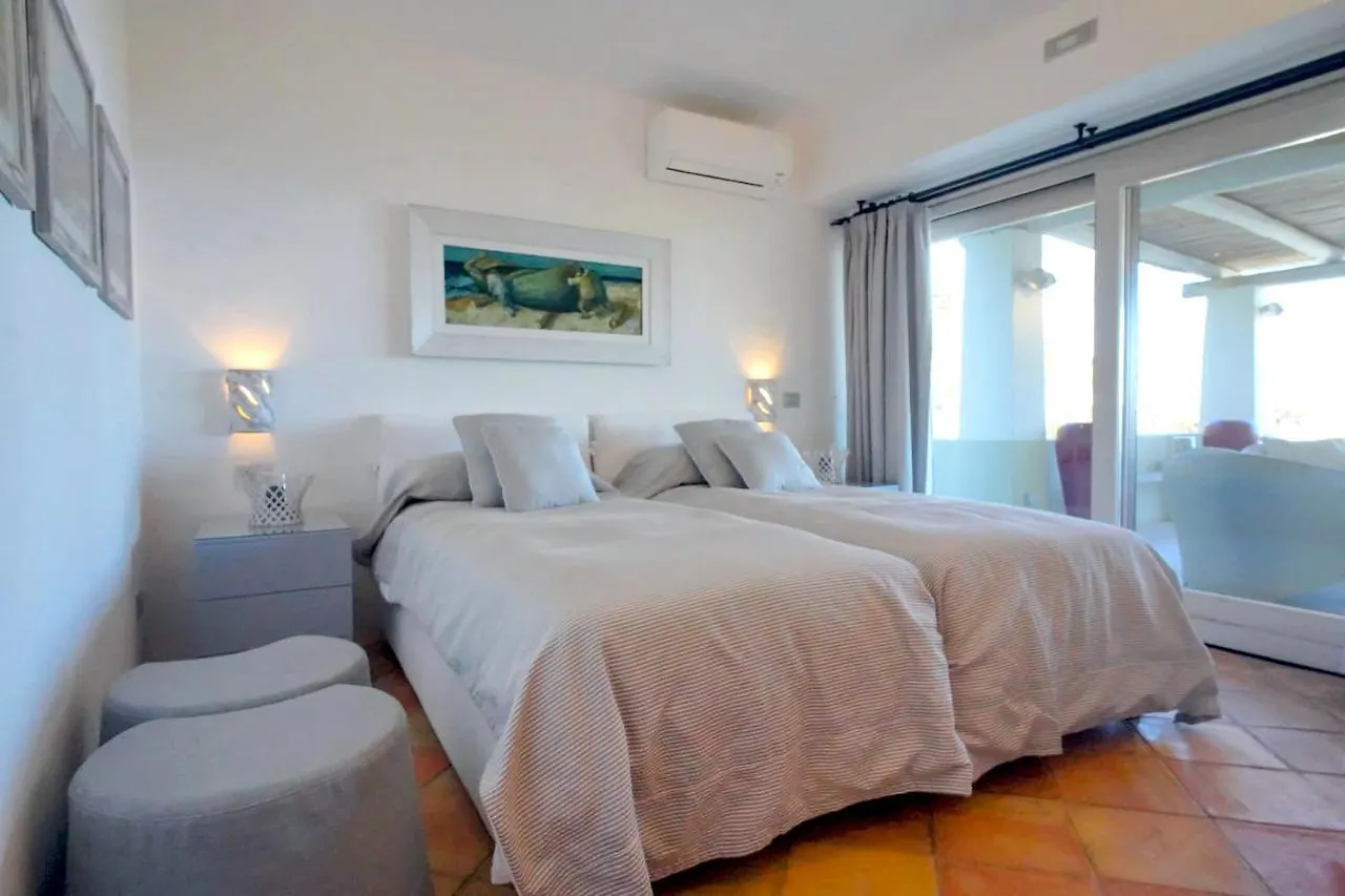Villa Pantogia Porto Cervo 0*,